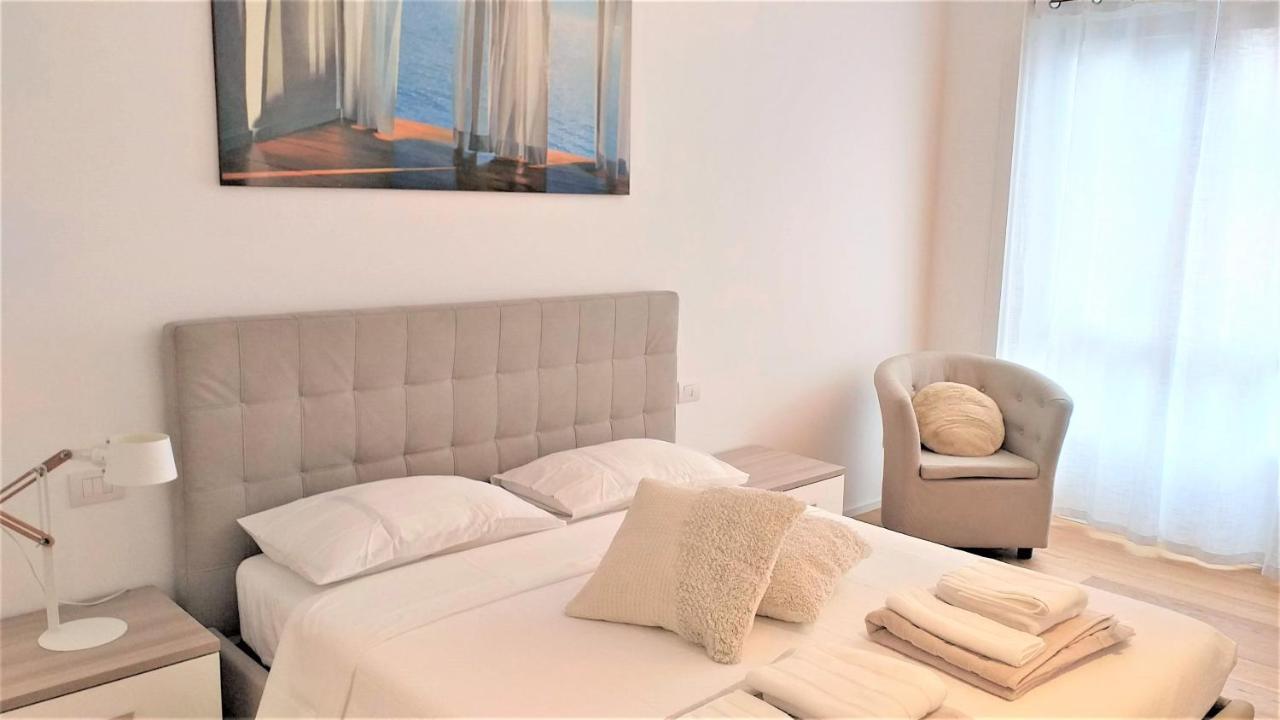 Meta Italy Da Enzo Apartment Milan Luaran gambar