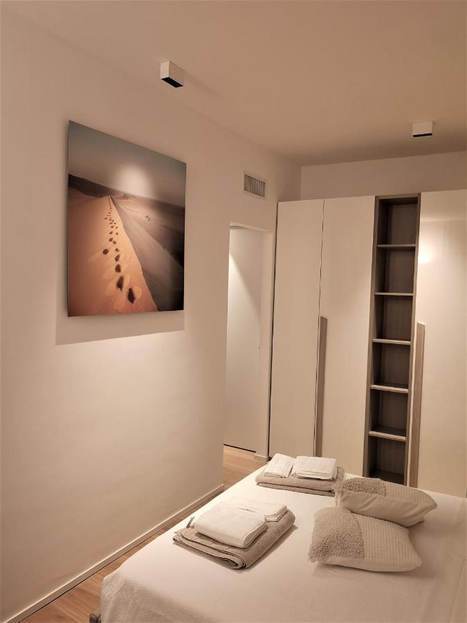 Meta Italy Da Enzo Apartment Milan Luaran gambar